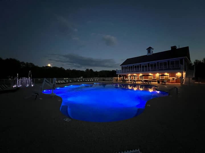 Family Getaway Cottage: Saco River Family Camping - North Conway, NH