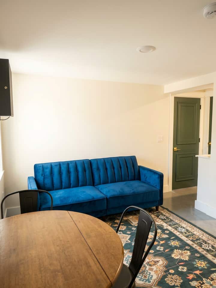 New Room W/ Private Bathroom - Brooklyn, NY