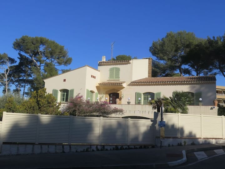 Spacieuse Villa De 240 M² Proche Plage Portissol - Six-Fours-les-Plages
