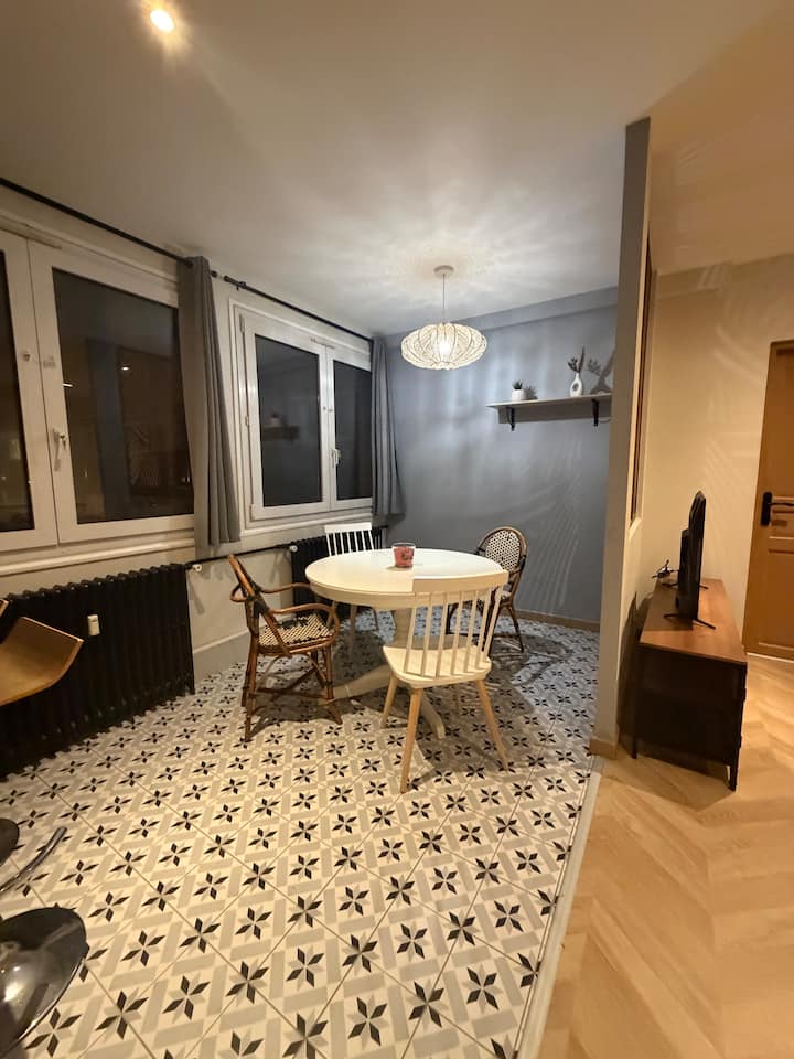Appartement Du Phare - ibis Styles Calais Centre