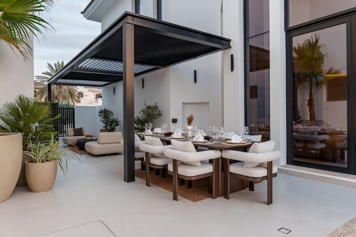 Villa Montage By LEC - 5