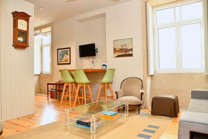 Clérigos Prime Spot Cozy Flat For 2 Or 3 Guests -