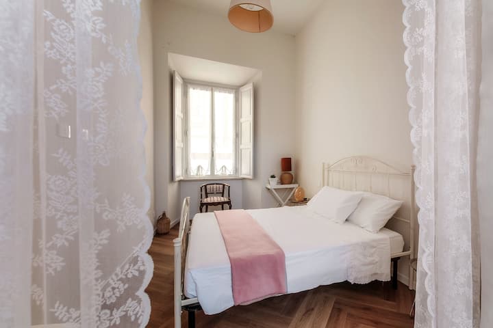 Tranquillo E Romantico In Pieno Centro Storico - Como