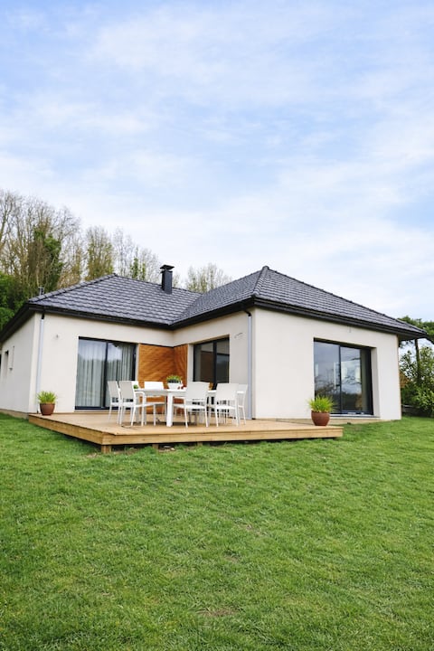 Successful Airbnb property: "Entre deux marées" house 300 m from the beach. in Petit Caux