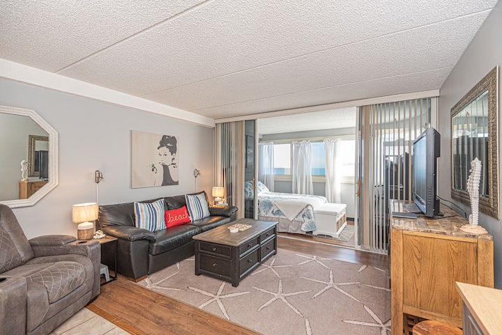 Ocean View Atlantis Studio | Sleeps 4 - Ocean City, MD