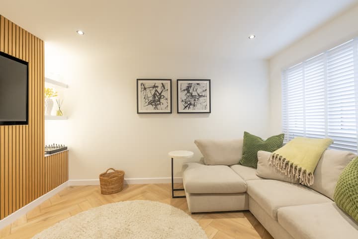 Modern 1-bed Near Edinburgh + Free Parking - Linlithgow
