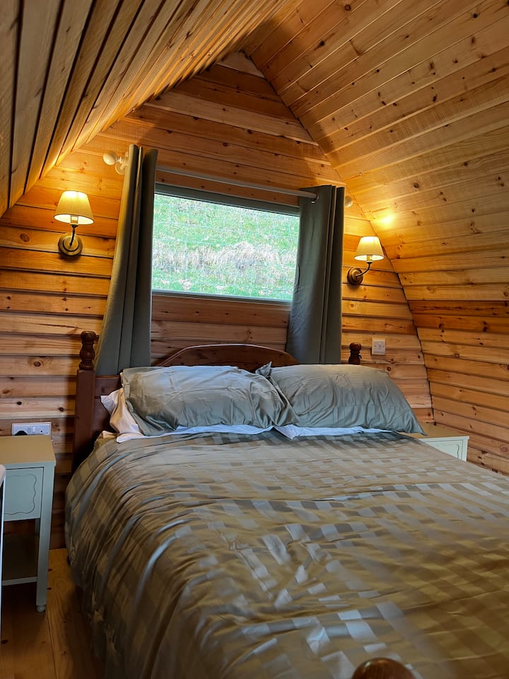 Cosy Cute Cabin In Nature - Todmorden