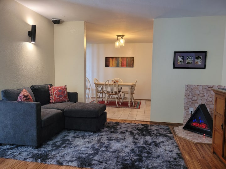 Crystal View Haven, Fully Furnished Cozy Home - Lake Stevens, WA