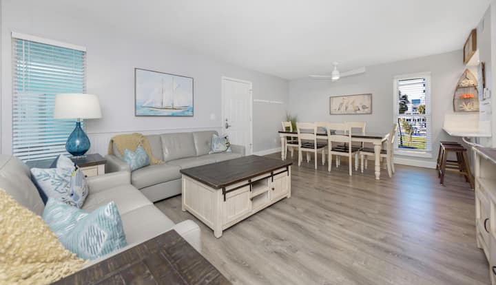 Steps To Beach, Pickleball, Town! Coastal Dream! - クリアウォーター・ビーチ, FL