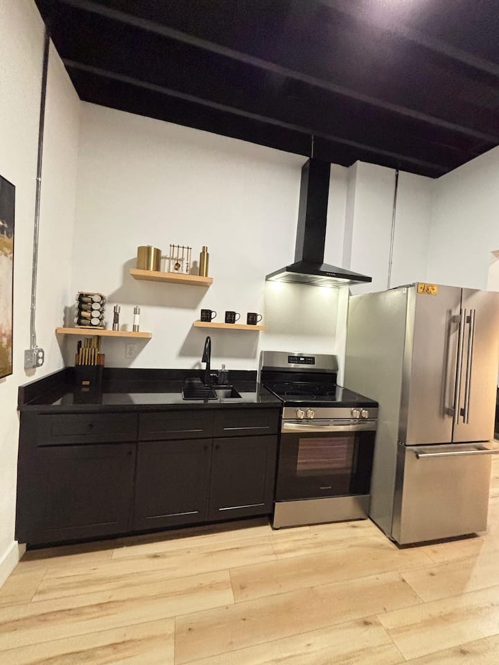 Luxury Loft In A Magical Location. - Leesburg, FL