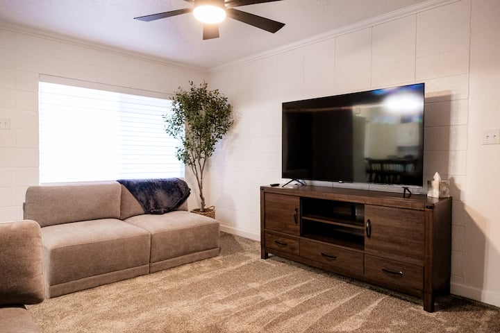 Modern Mainstay | Vernal Retreat - Vernal, UT