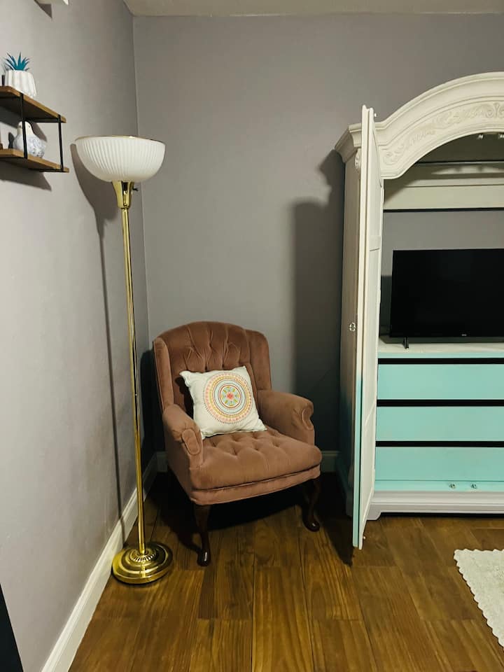 Cute Little Canal Front Apartment-bring Your Boat! - Leesburg, FL