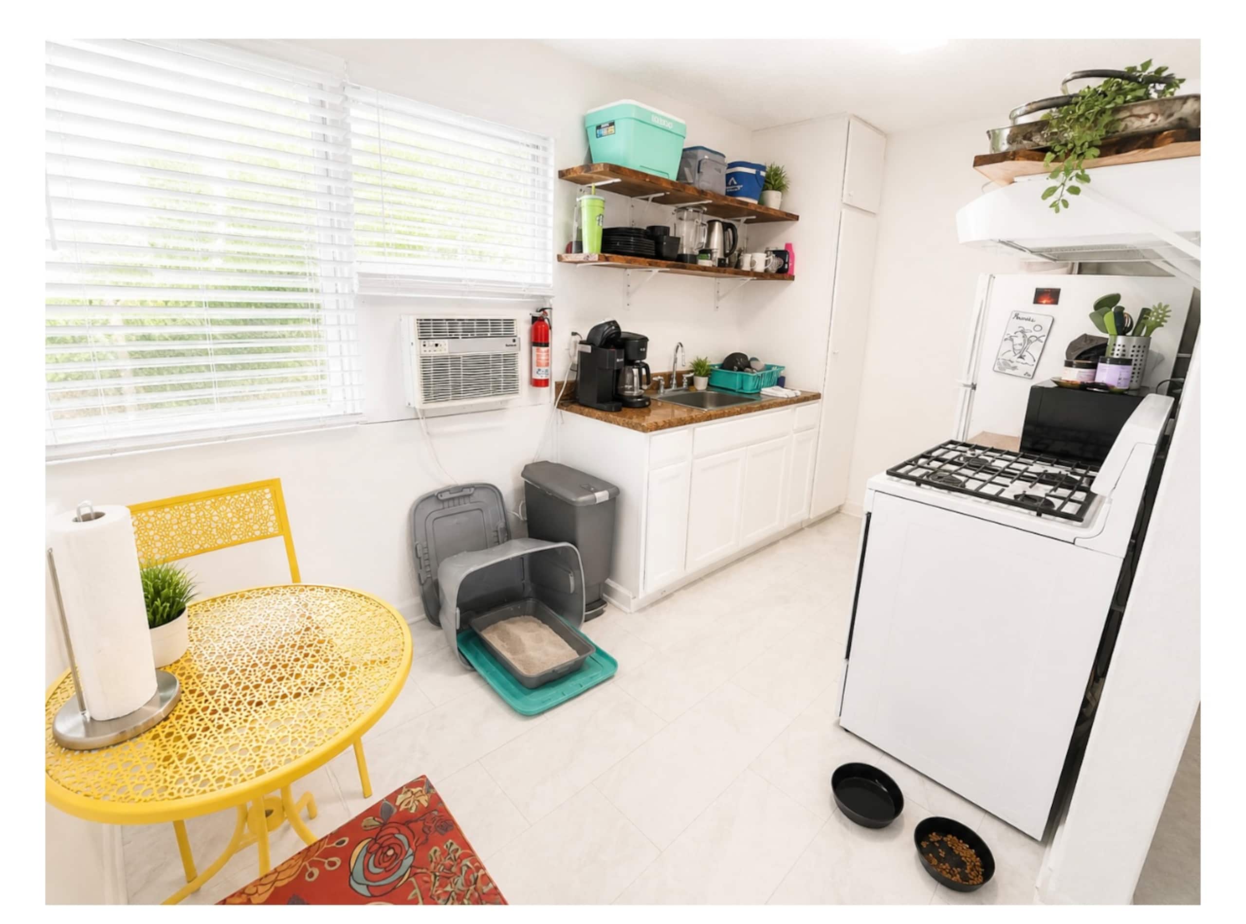 Condo in Kailua-Kona · ★5.0 · 1 bedroom · 1 bed · 1 shared bath - Image 11