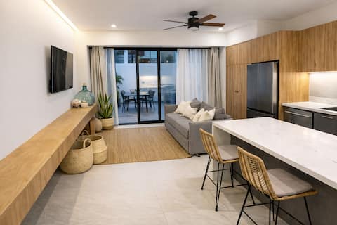 Successful Airbnb property: Cozy Bucerías | 120 Steps to Beach | Rooftop Pool in Bahía De Banderas