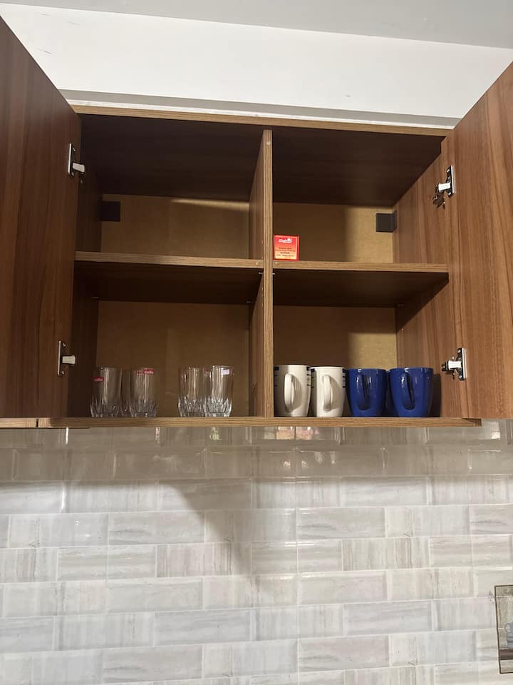 Full kitchen image 6