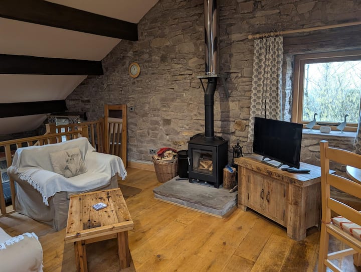 Teggs Nose Apartment 2 - Cosy Rural Getaway - Macclesfield, UK