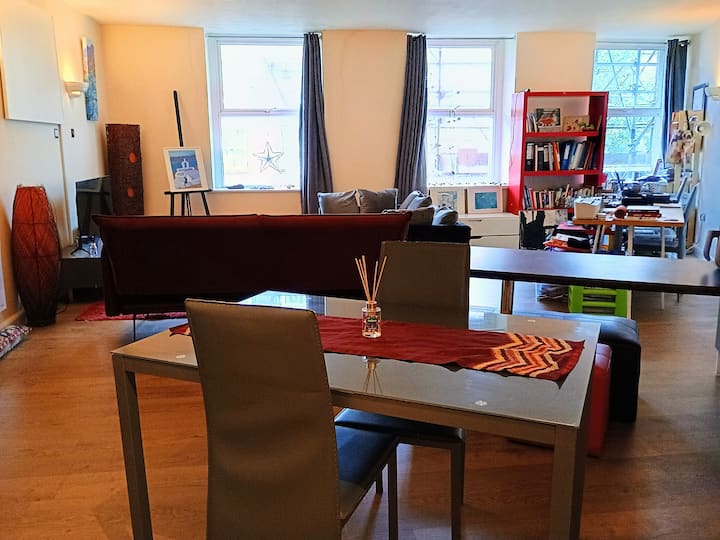 Big Open Plan Flat | Opp. Principality Stadium - Barry