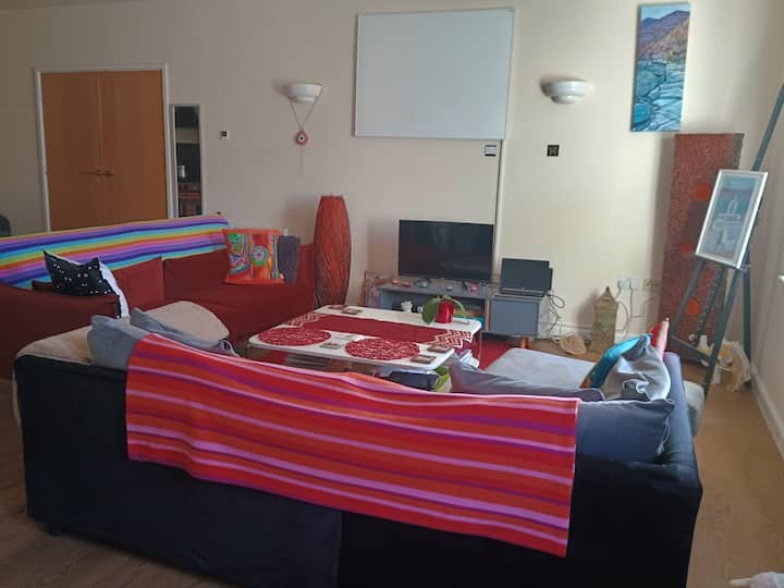 Big Open Plan Flat | Opp. Principality Stadium - Cardiff
