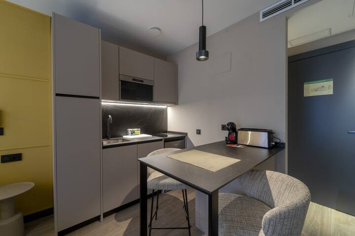 Heritage Suites Oviedo, 2 Estudios Conectados. - Oviedo