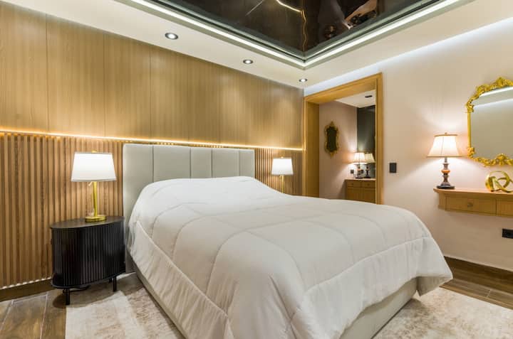 Rubí Luxury Suite | Centrito Valle San Pedro Gg - Monterrey