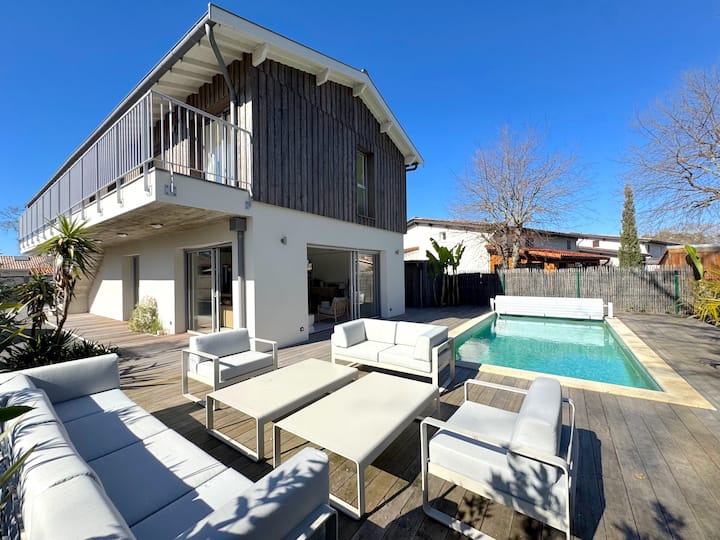 Villa 57 – L'arésienne : Piscine, Clim & Standing - Andernos-les-Bains