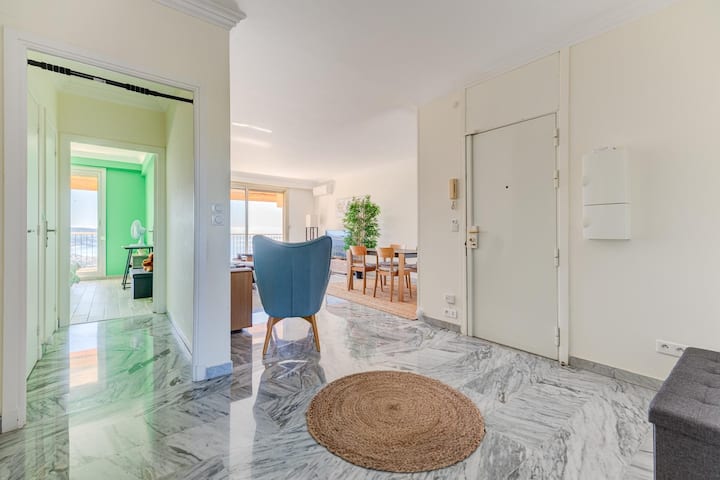 Chambre Chez Habitant Avec Plus Belle Vue Sur Nice - Nice