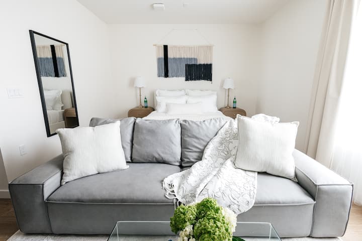 Platinum Space In Weho - West Hollywood, CA