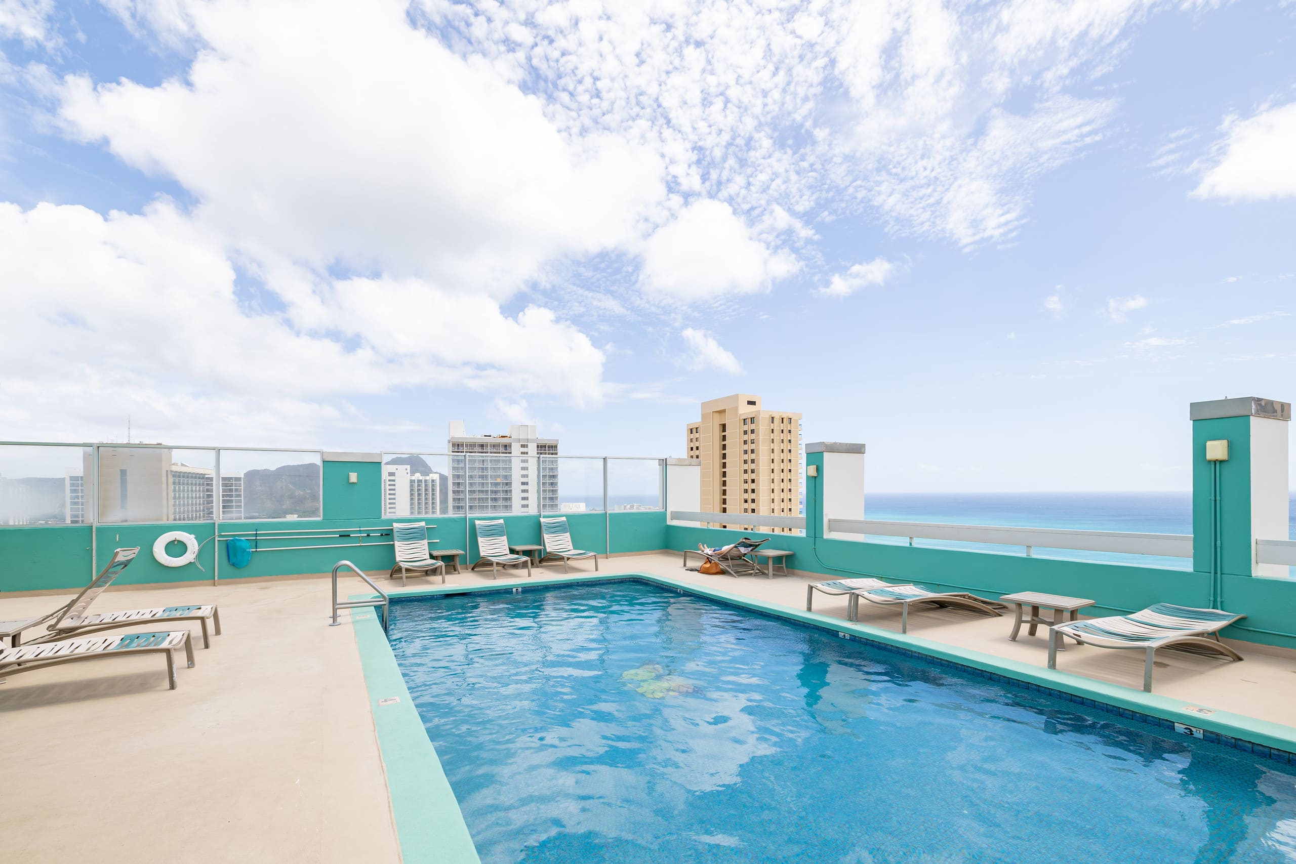 12th Floor Ocean View - 5 min to Waikiki Beach - Image 26