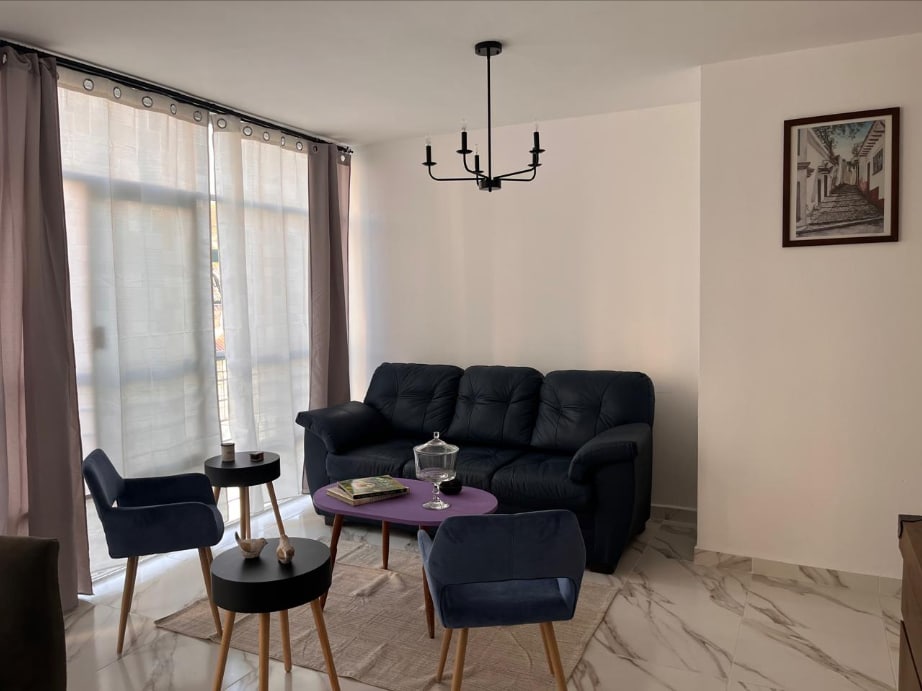 Successful Airbnb property: Nice and comfortable apartment in La Roma Sur in Roma Sur