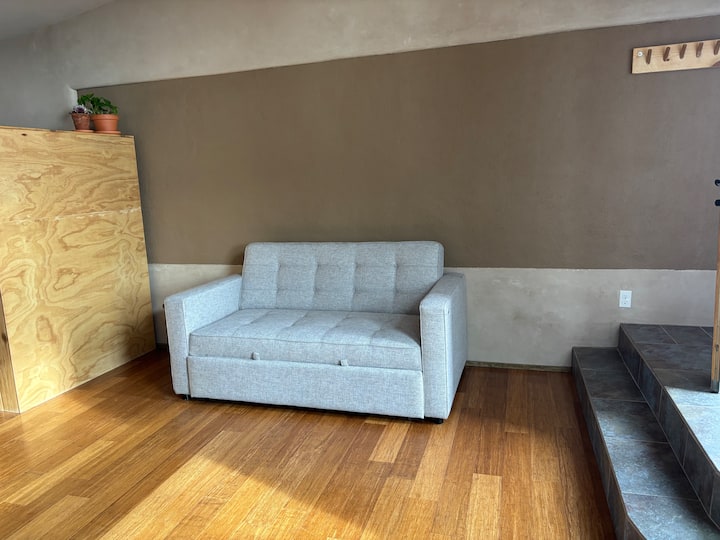 Penasco Theater Studio Apt - Peñasco, NM