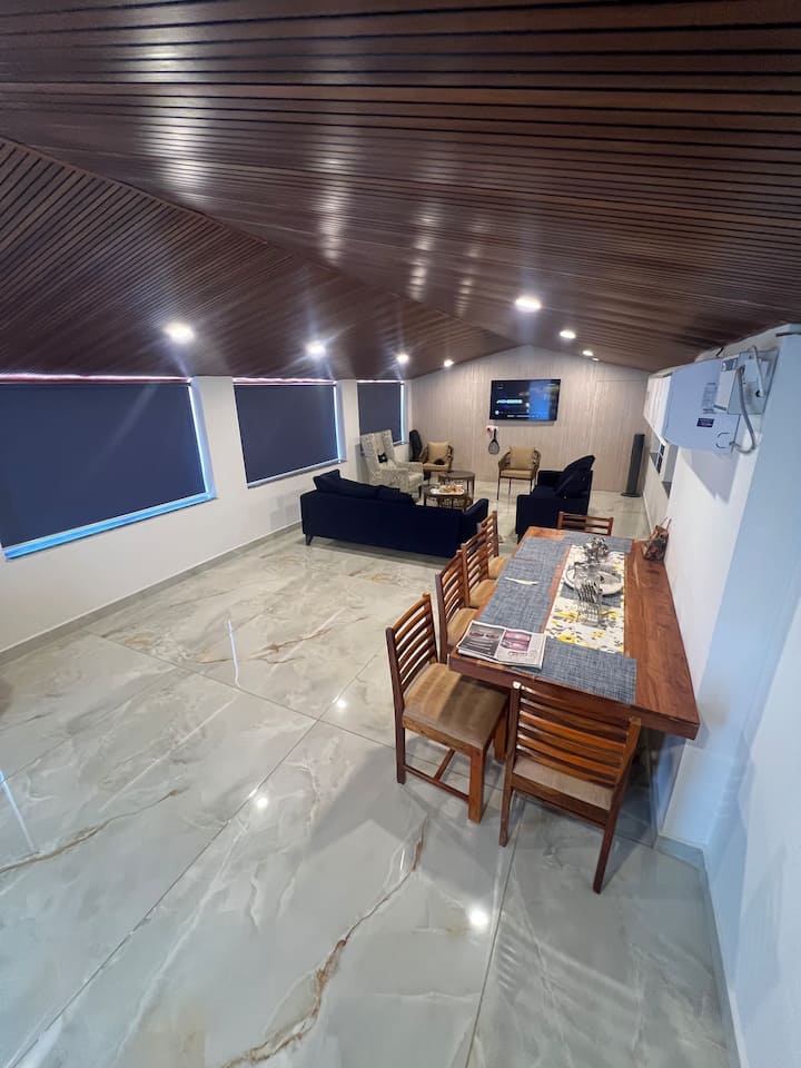 Living & Dining Space - 2