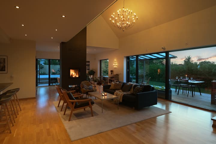 Villa Med Swim Spa. - Tyresö