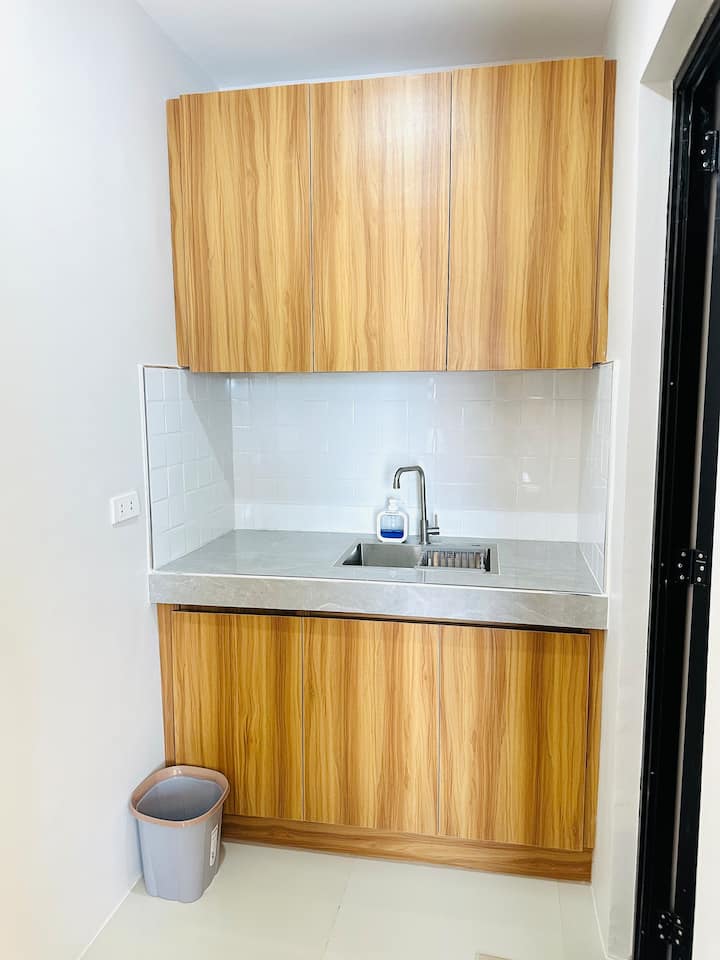 Casa Bella (Deluxe Room) - Roxas City