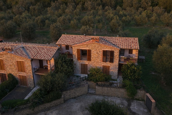 Casa Lino Saturnia | Balcony Views & Charm - Saturnia