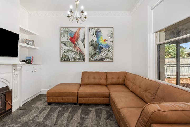 Wallace Cottage - Amazing Centrally Located House - Mount Gambier