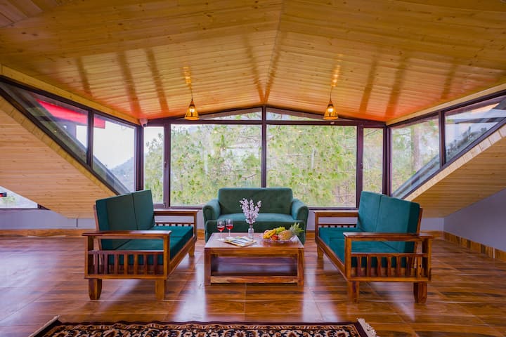 5-bhk Nature Retreat W/ Open Dining & Game Lounge - 卡紹利