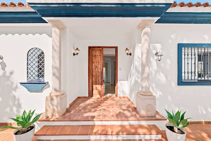 Privat Villa Next To Golf Unbeatable Views - 科因