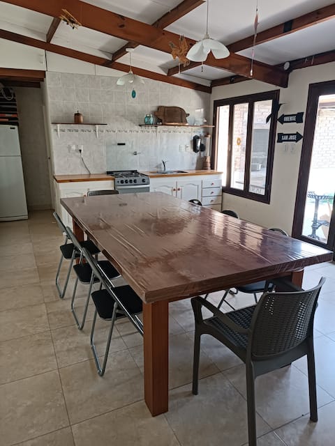 Anuncio de Airbnb popular: apartment per day for 2 people en Partido De Tres Arroyos