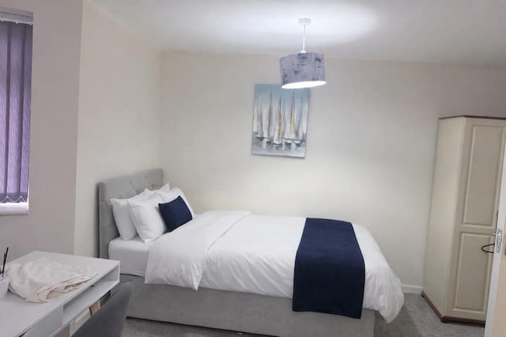 Golden Stay - Coventry