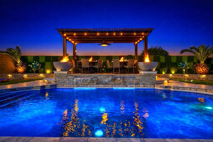 Fun 7br/4bath W/arcade/heated Pool/jacuzzi &More - Peoria, AZ