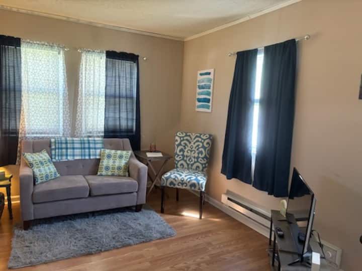Annie's Place- A Quaint One Bedroom Home. - Galloway, WV