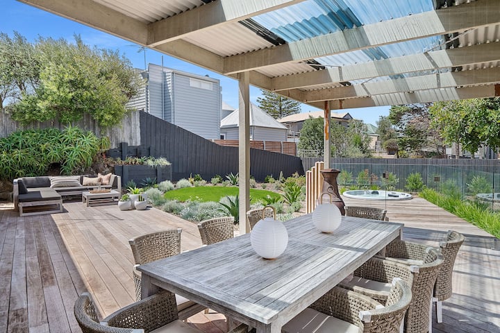 The Chalet At Sorrento* Stay 3 Pay 2* - Sorrento