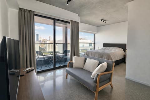 Modern apartment in a great location