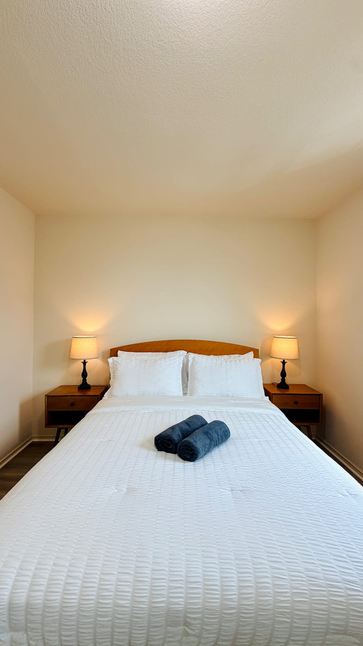 Minimalist Room — Tech Ridge, North Austin — Masaya Hospitality