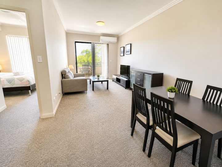 Modern 1 Bedroom In Heart Of Parramatta - Parramatta