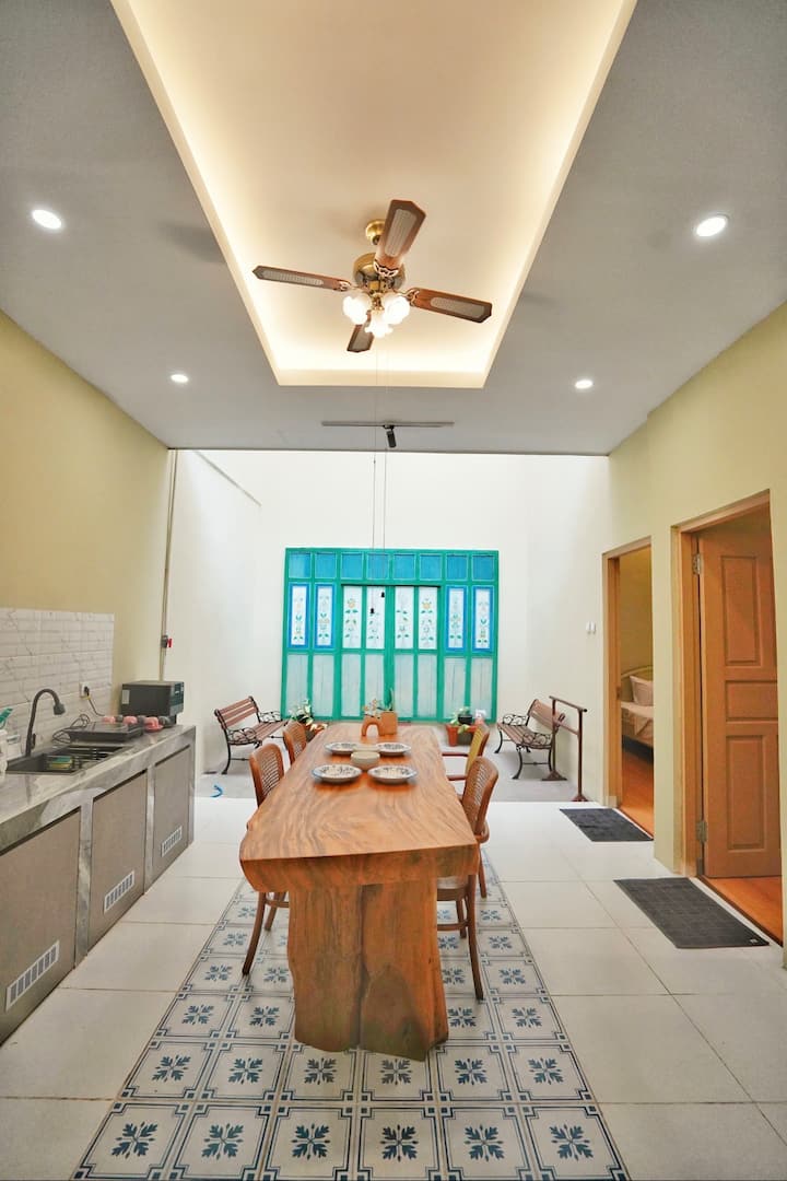 Saga Malioboro House - 1 Min To Malioboro Street - Mali