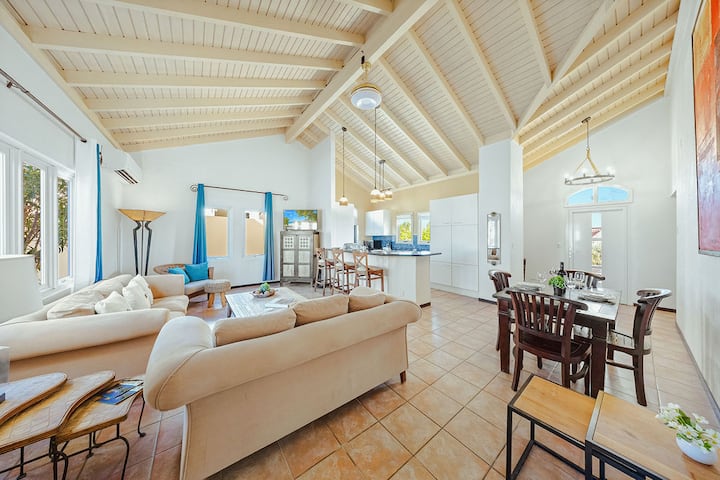 Bella View 3br Lux Villa W/private Pool By Bocobay - Aruba