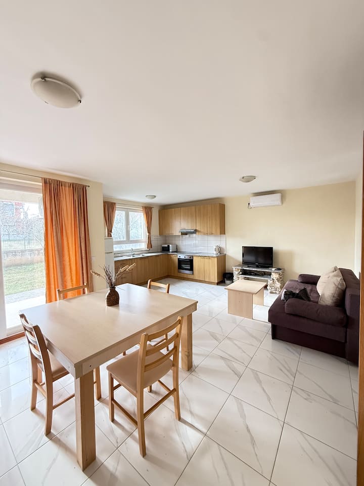Apartment Mare 01 - Ta Leut Agency - Privlaka