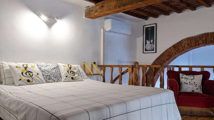 Casa Armonia: Spazioso, Accogliente, Centrale - Livourne