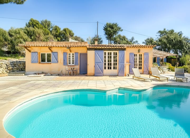 Provence Villa | Privat Basseng | Inngjerdet Hage - Bandol